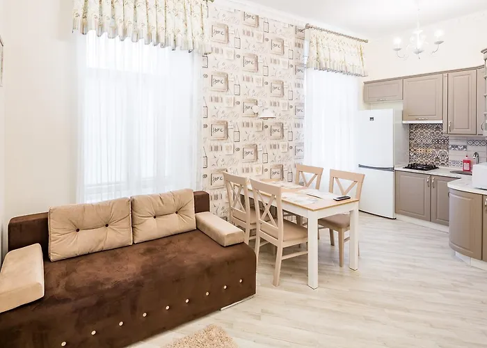 Leogrand On Udatnogo 4 Lägenhet Lviv