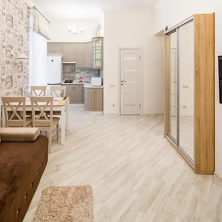 Leogrand On Udatnogo 4